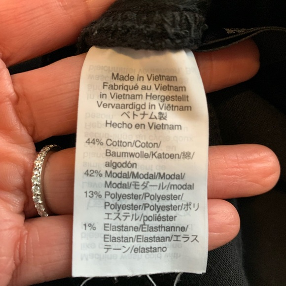 Madewell size 26, 9” High Rise Skinny in Black - Picture 2 of 6